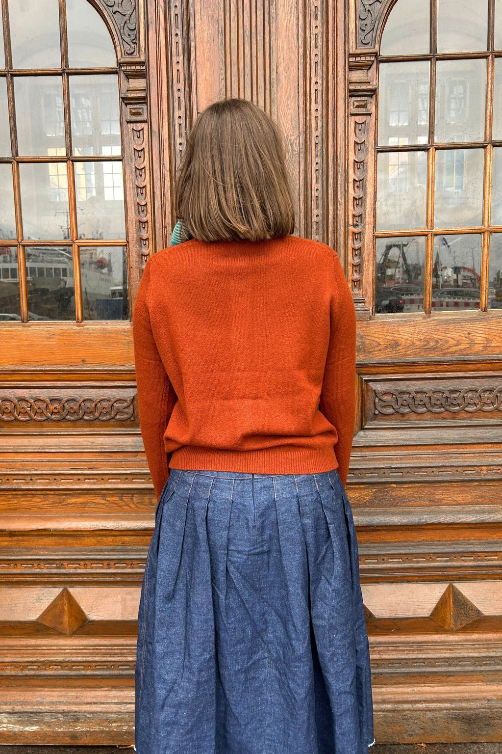 Terracotta farvet cardigan fra Mansted