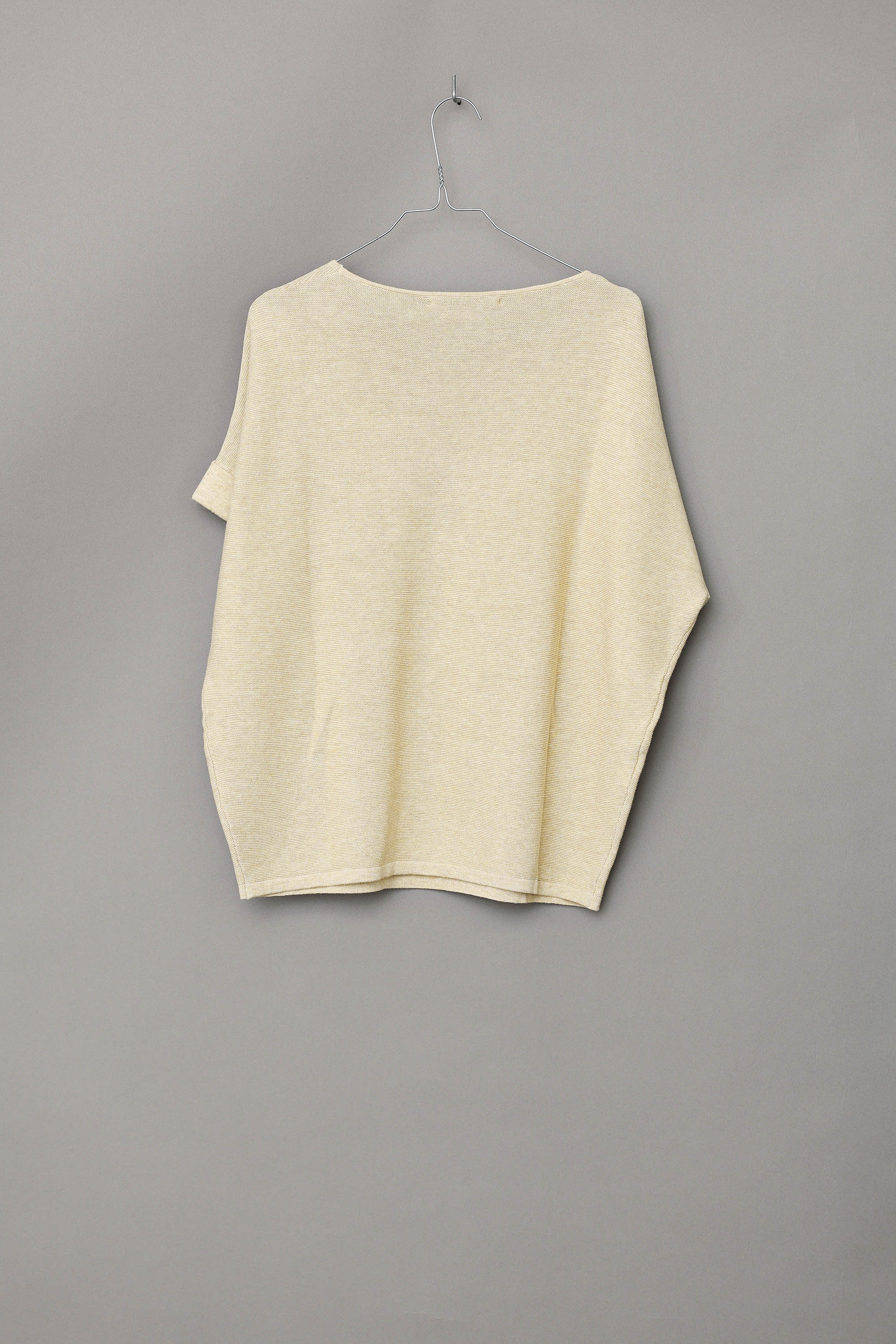 Gylden sommerstrik med kort ærme fra Mansted