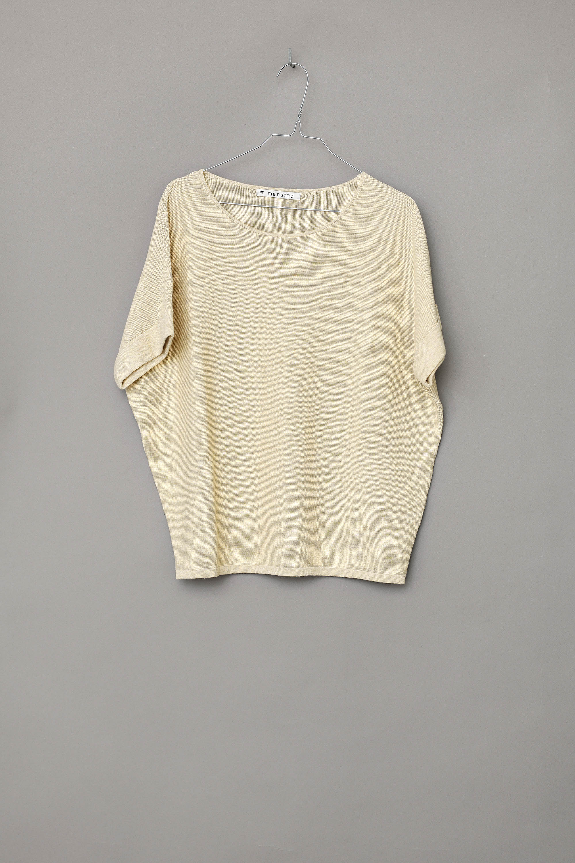 Gylden sommerstrik med kort ærme fra Mansted