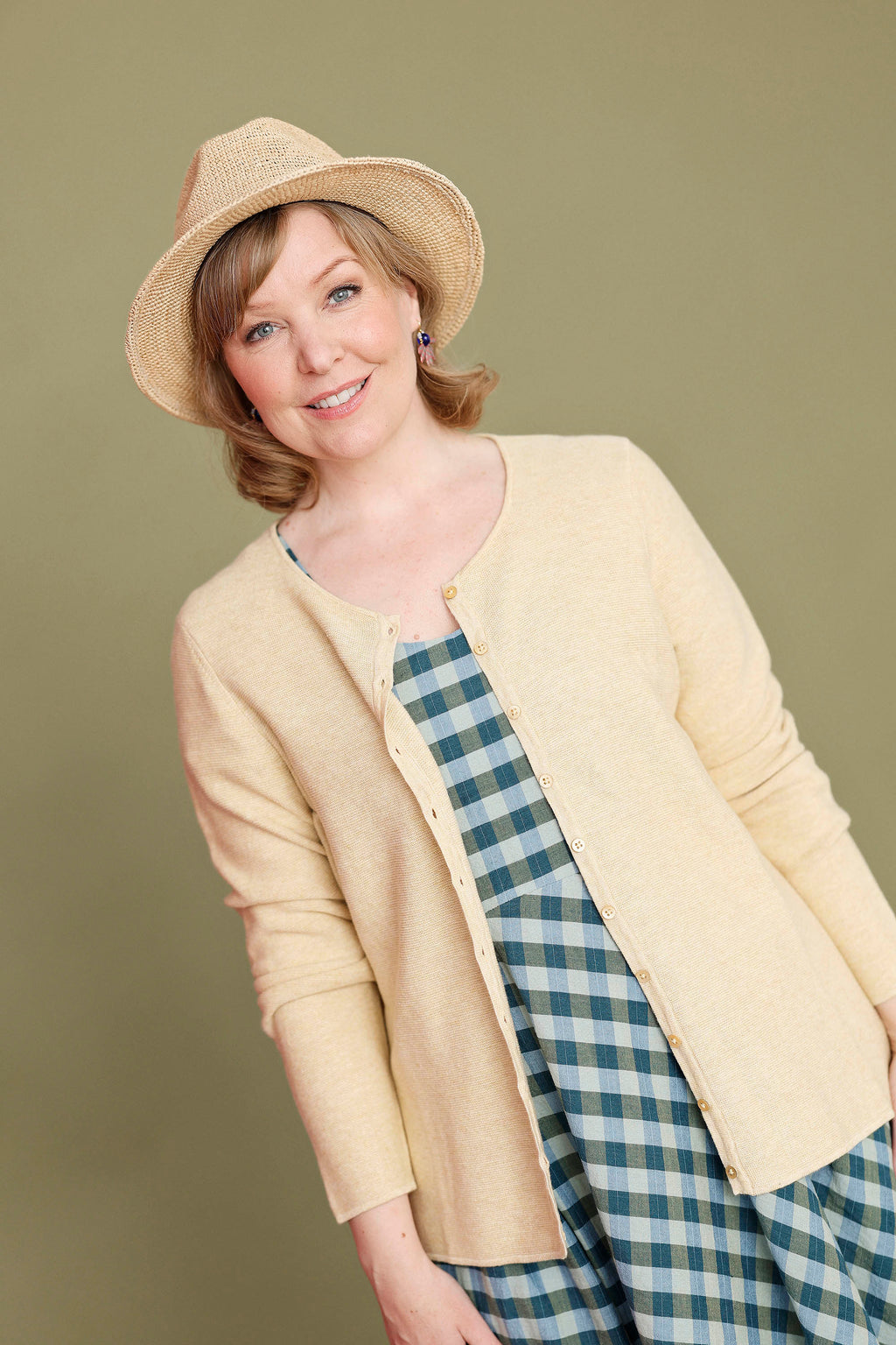 Pale yellow cardigan from Mansted