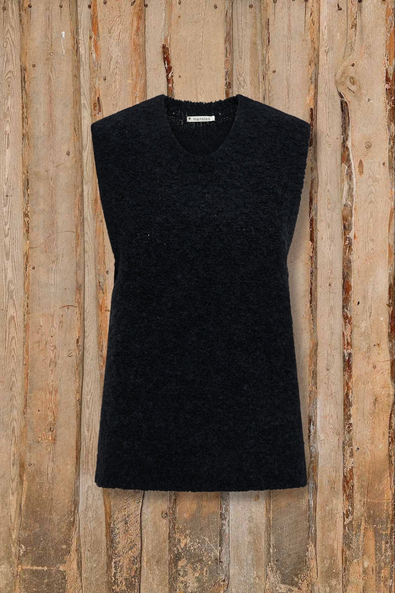 black wool vest from Mansted