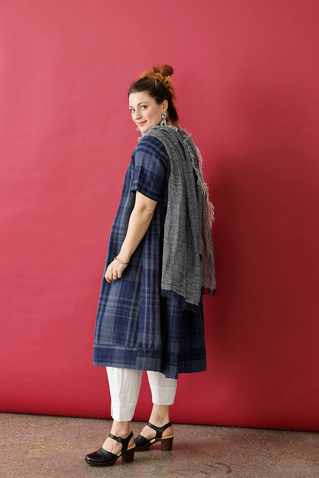 Blue summer scarf in lovely soft linen