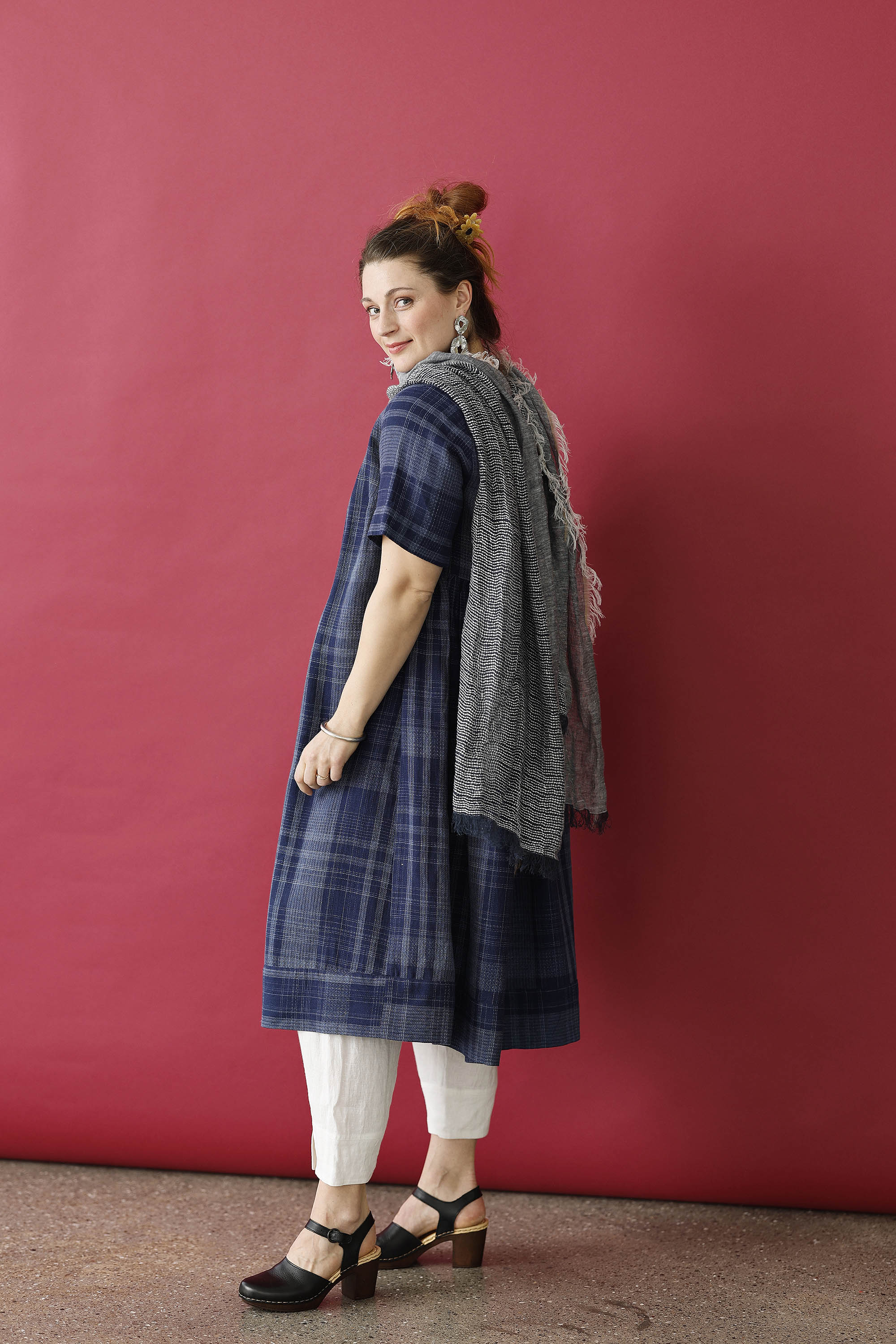 Blue summer scarf in lovely soft linen