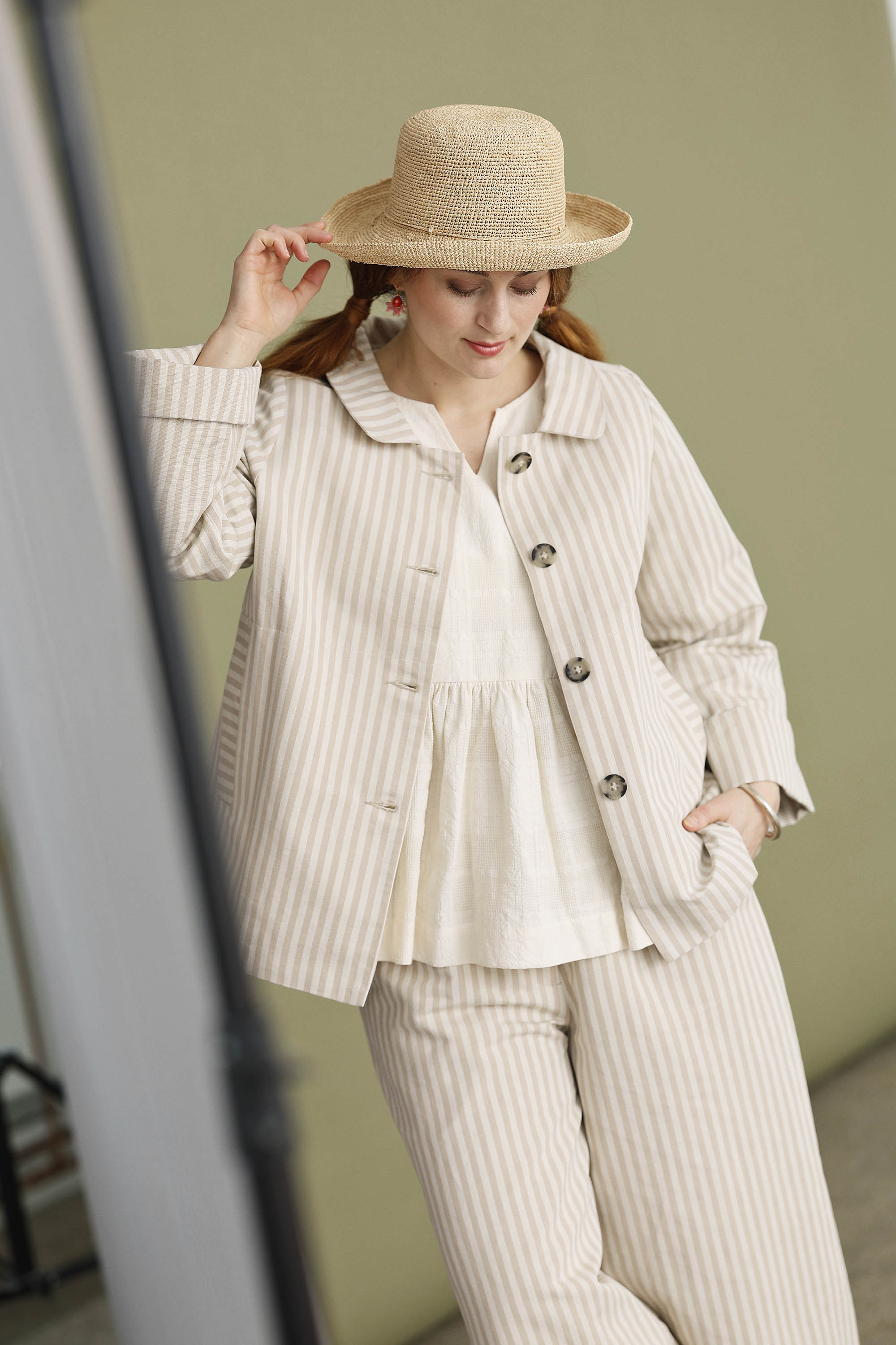 Striped light spring jacket in linen/cotton quality
