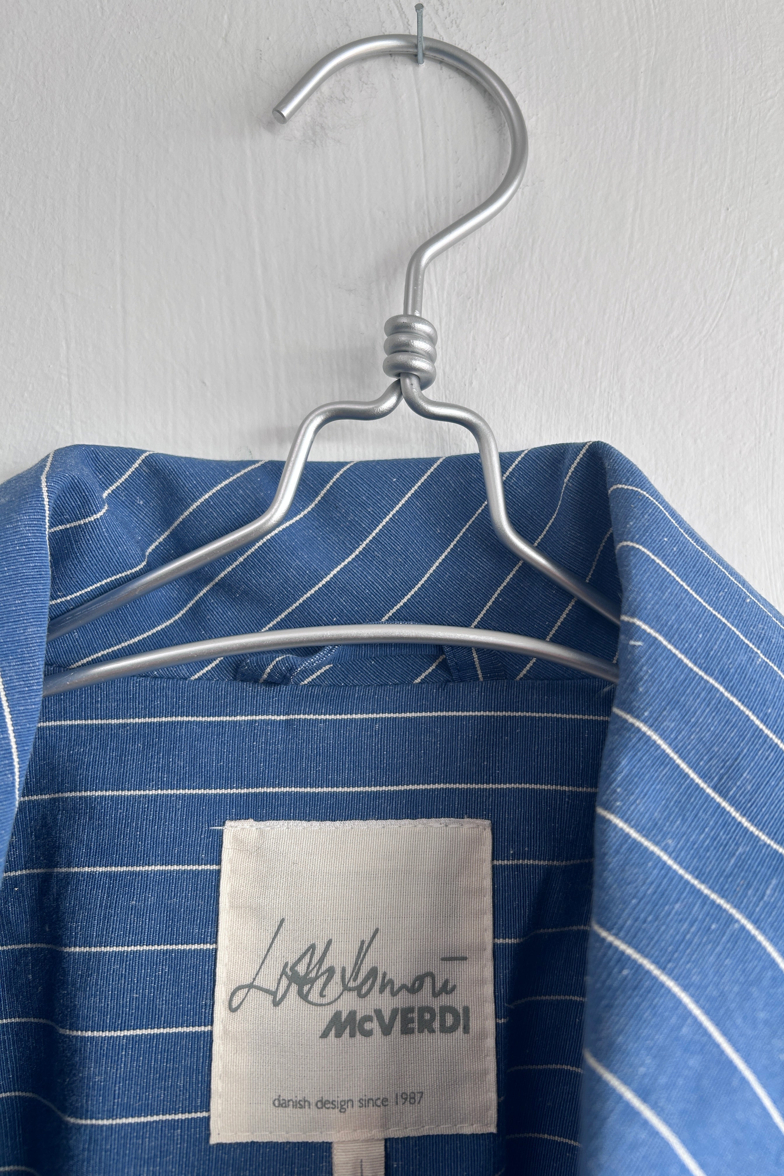 Cool, striped spring coat in blue linen/cotton quality