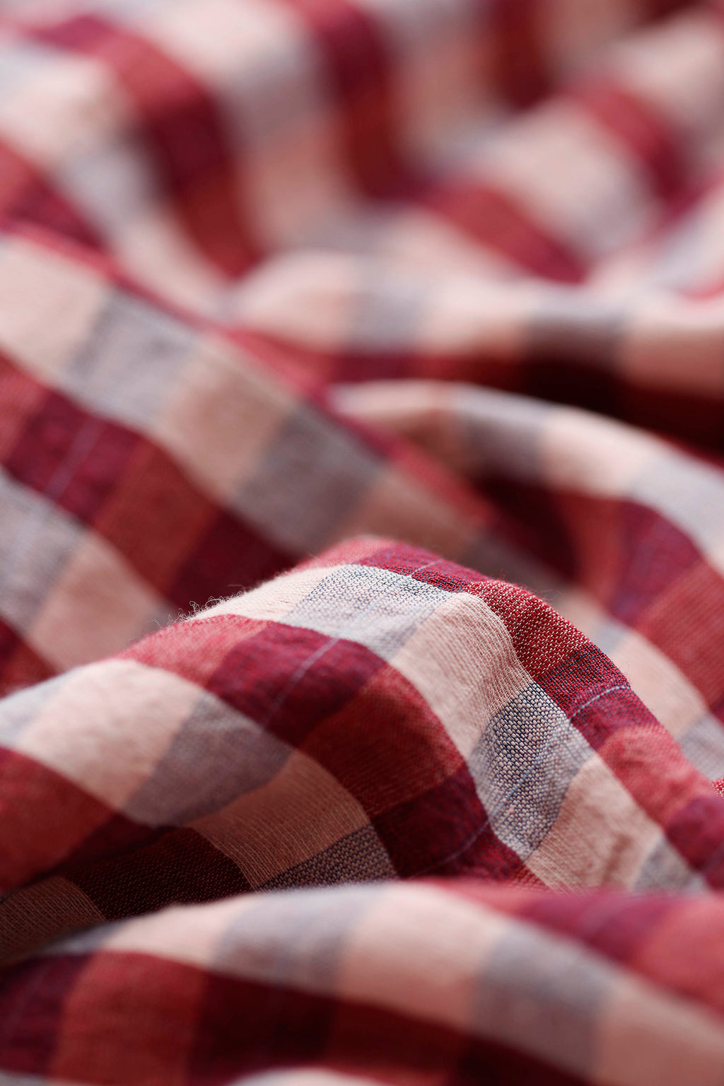 Oversize skjorte i røde/lyserøde tern