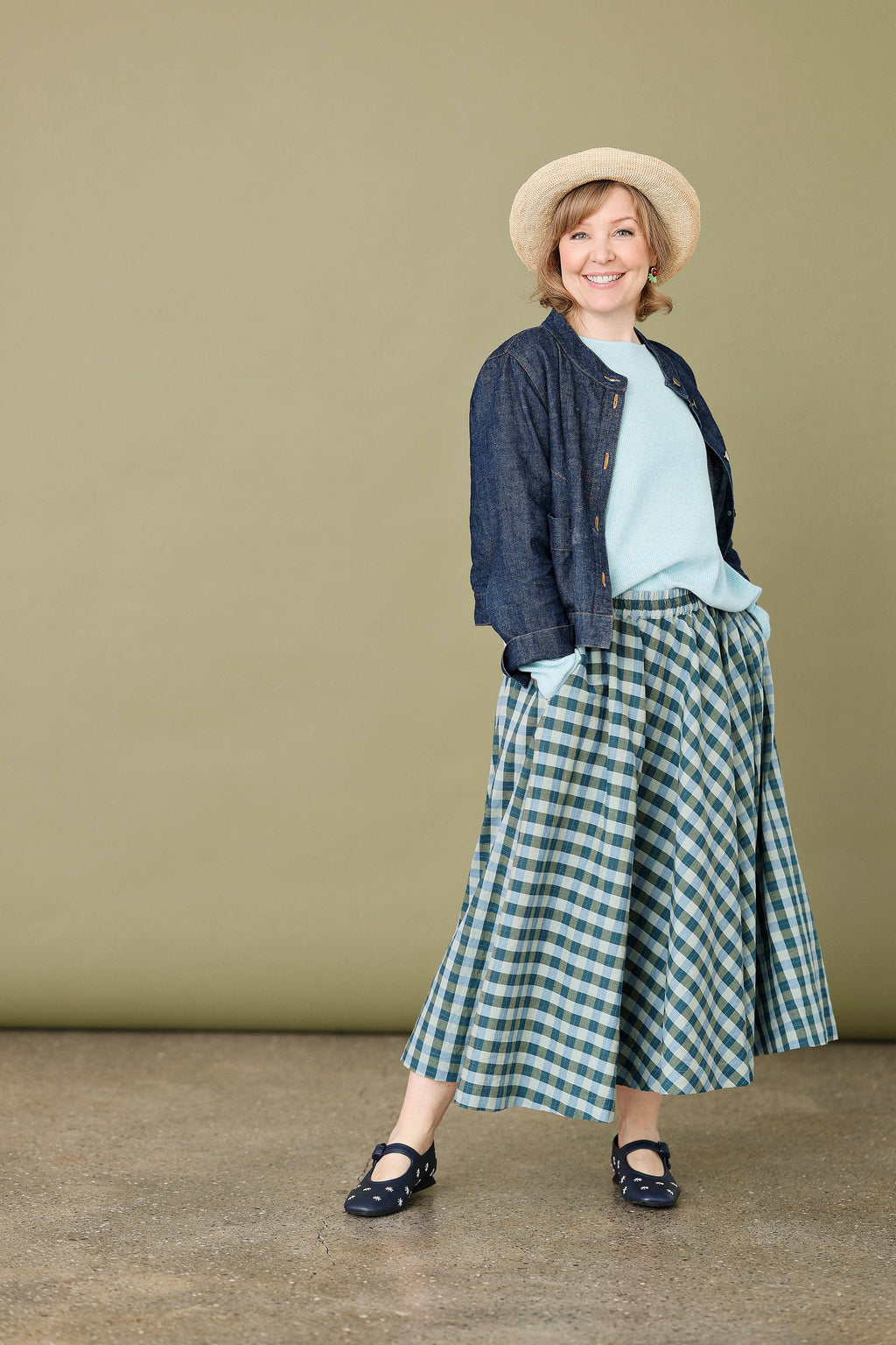 Full circle, checkered skirt in blue/green shades