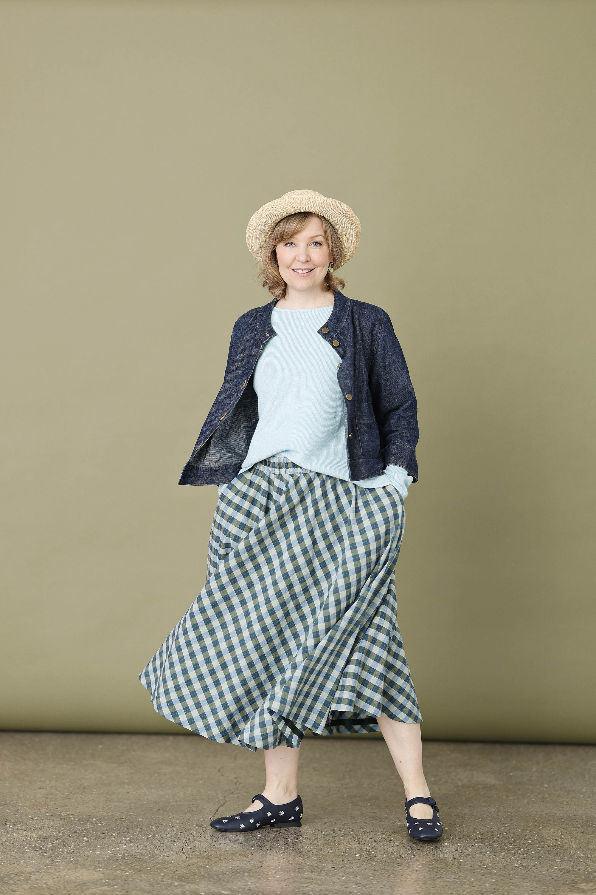 Full circle, checkered skirt in blue/green shades