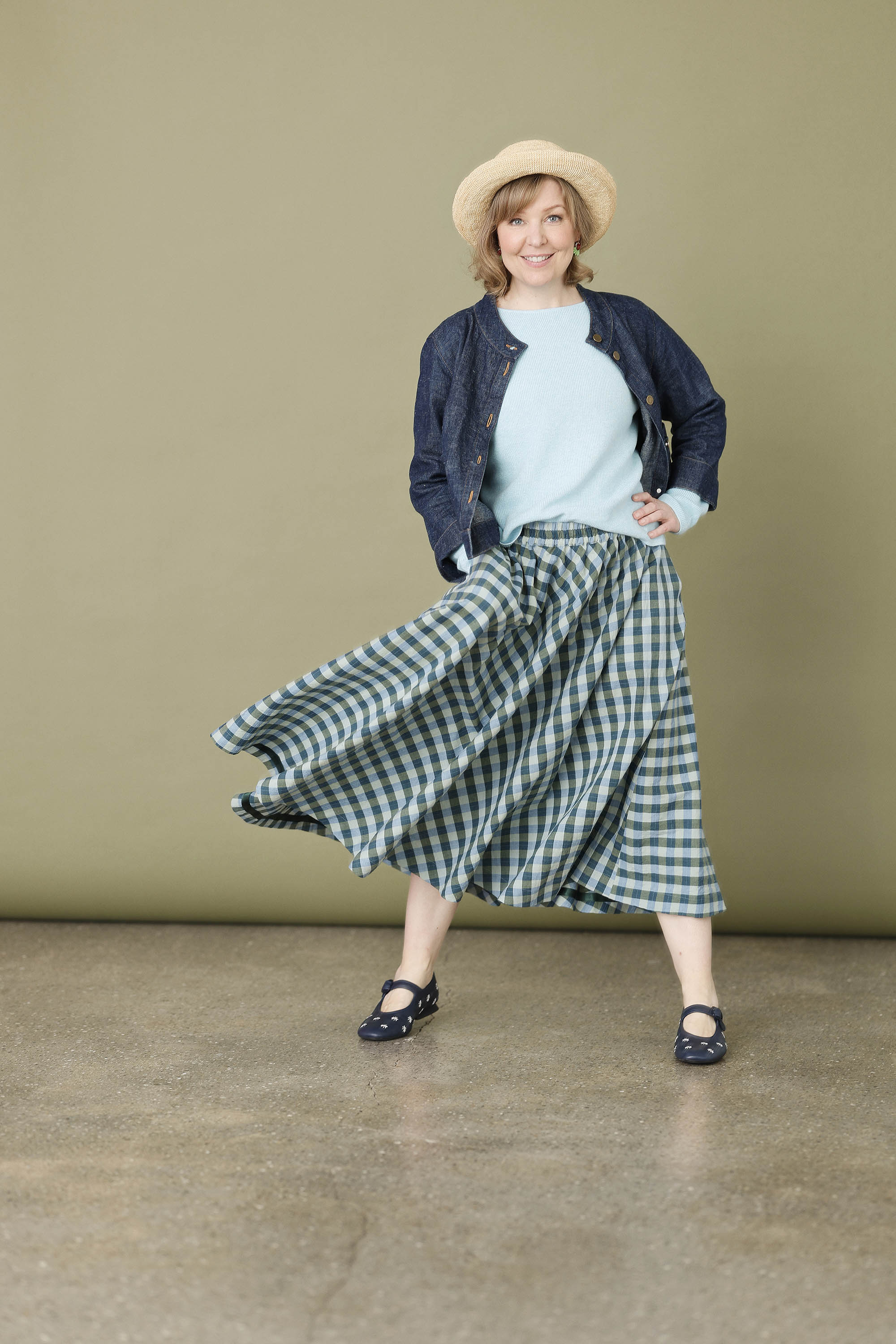 Full circle, checkered skirt in blue/green shades