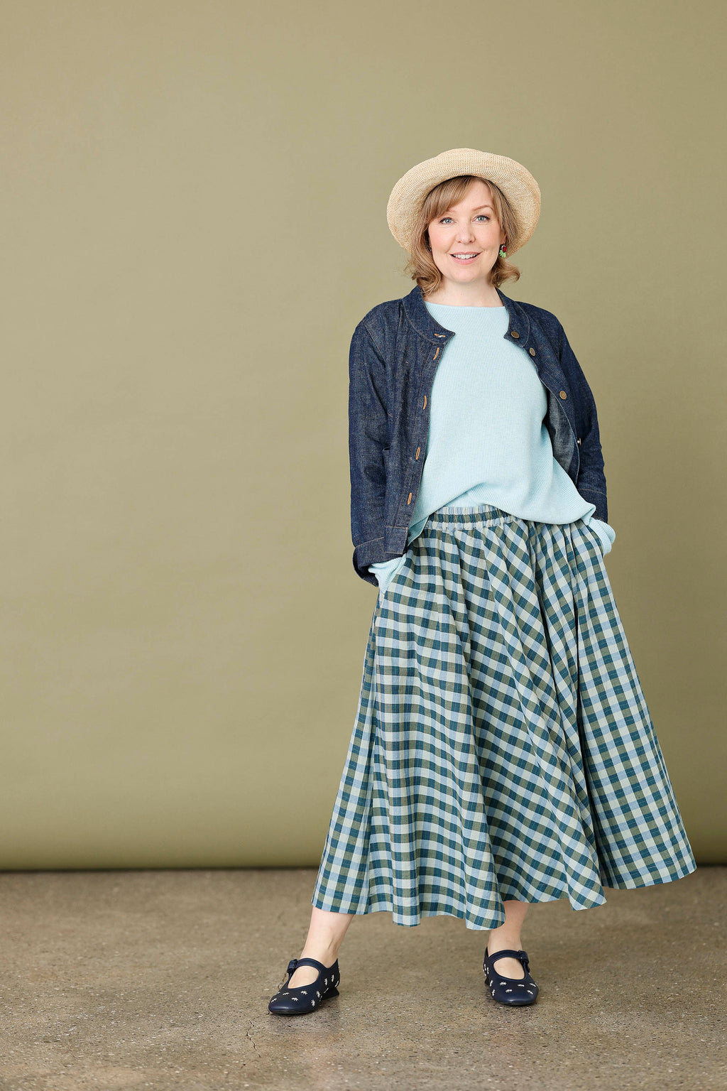 Full circle, checkered skirt in blue/green shades