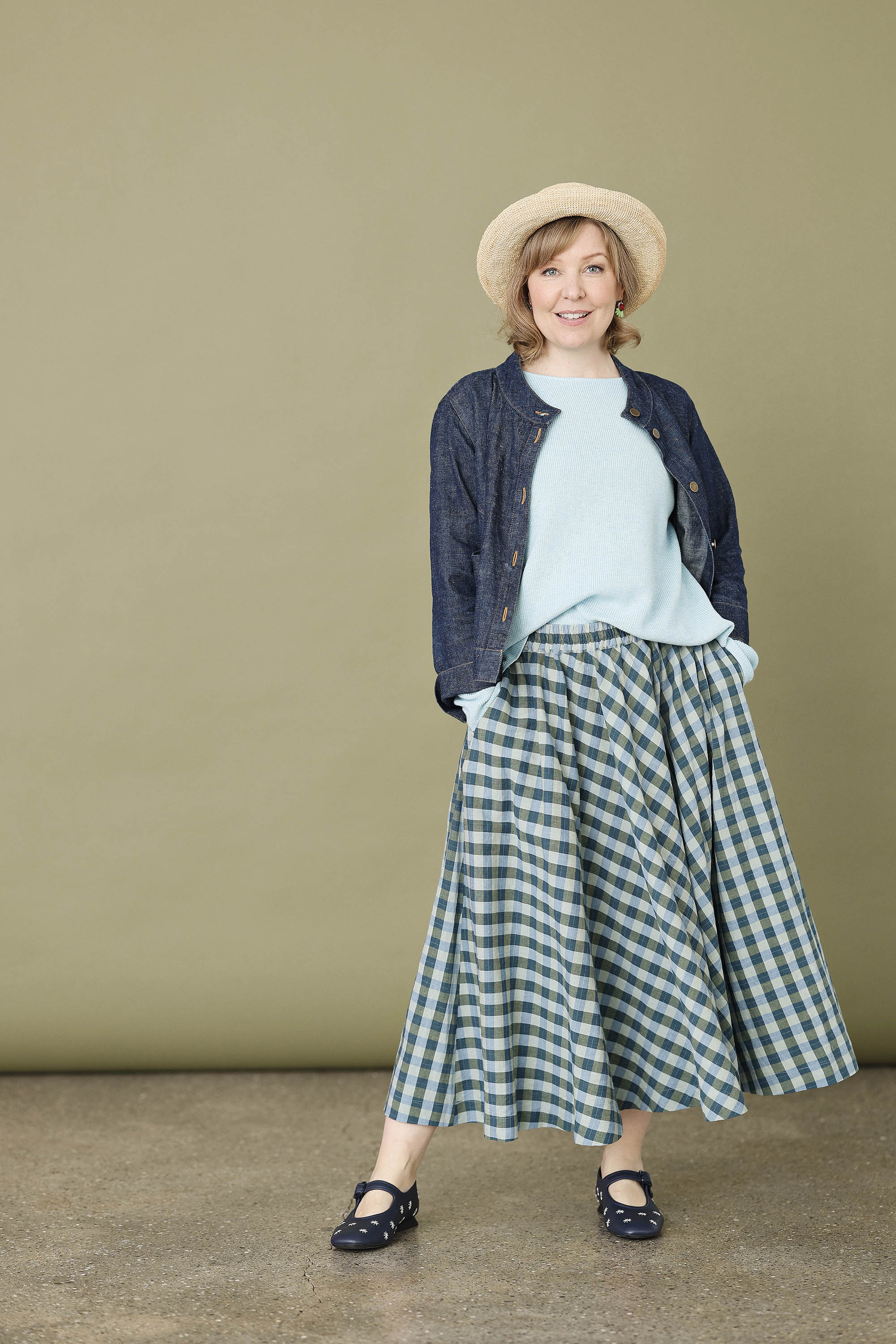 Full circle, checkered skirt in blue/green shades