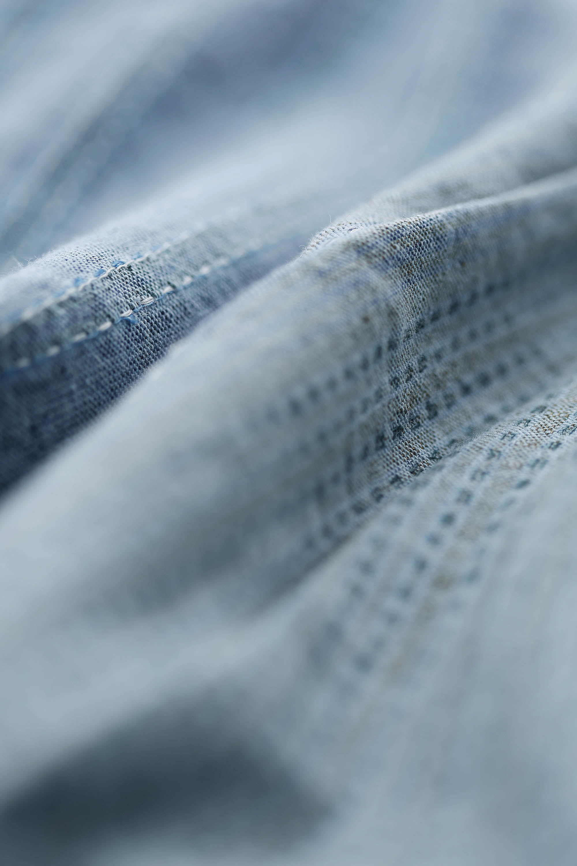 Fin seablue skjortebluse i smukt vævet stof