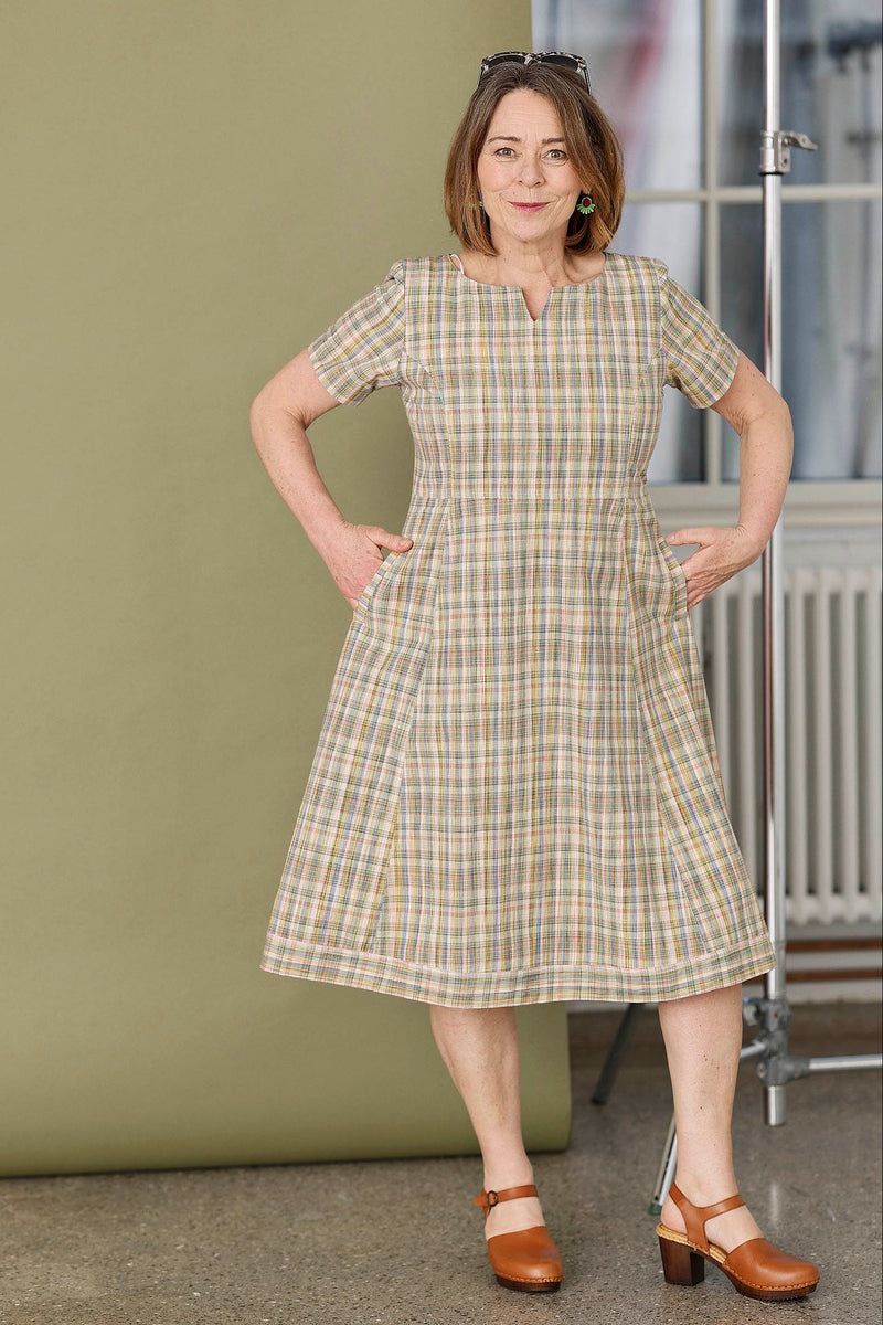 Multicolor fitted dress in a unique fabric