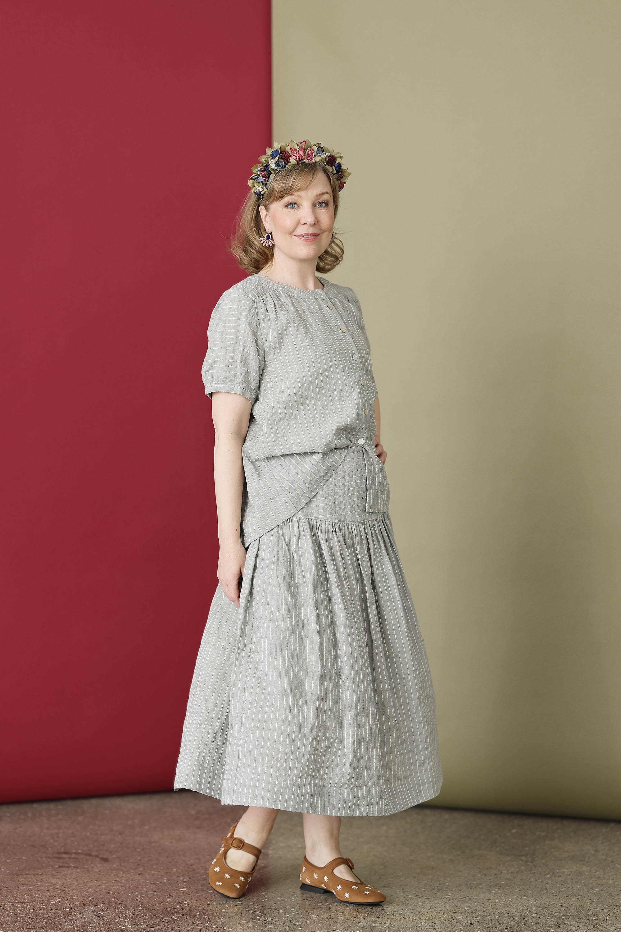 Light blue skirt in linen/cotton with sequins