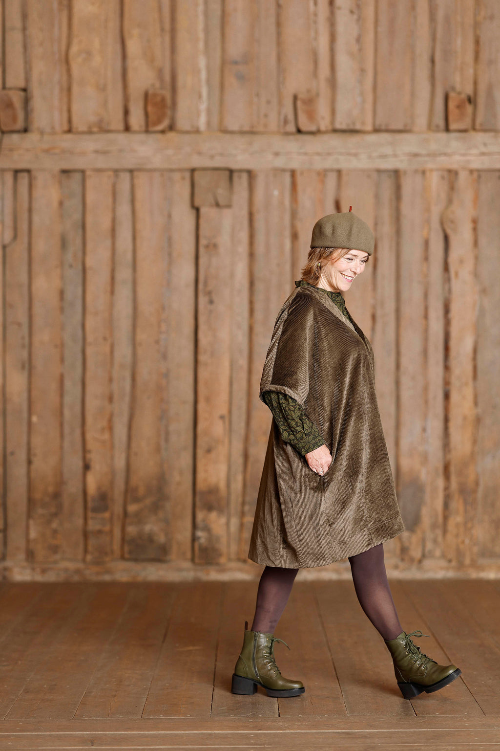Brun oversize fløjlstunika