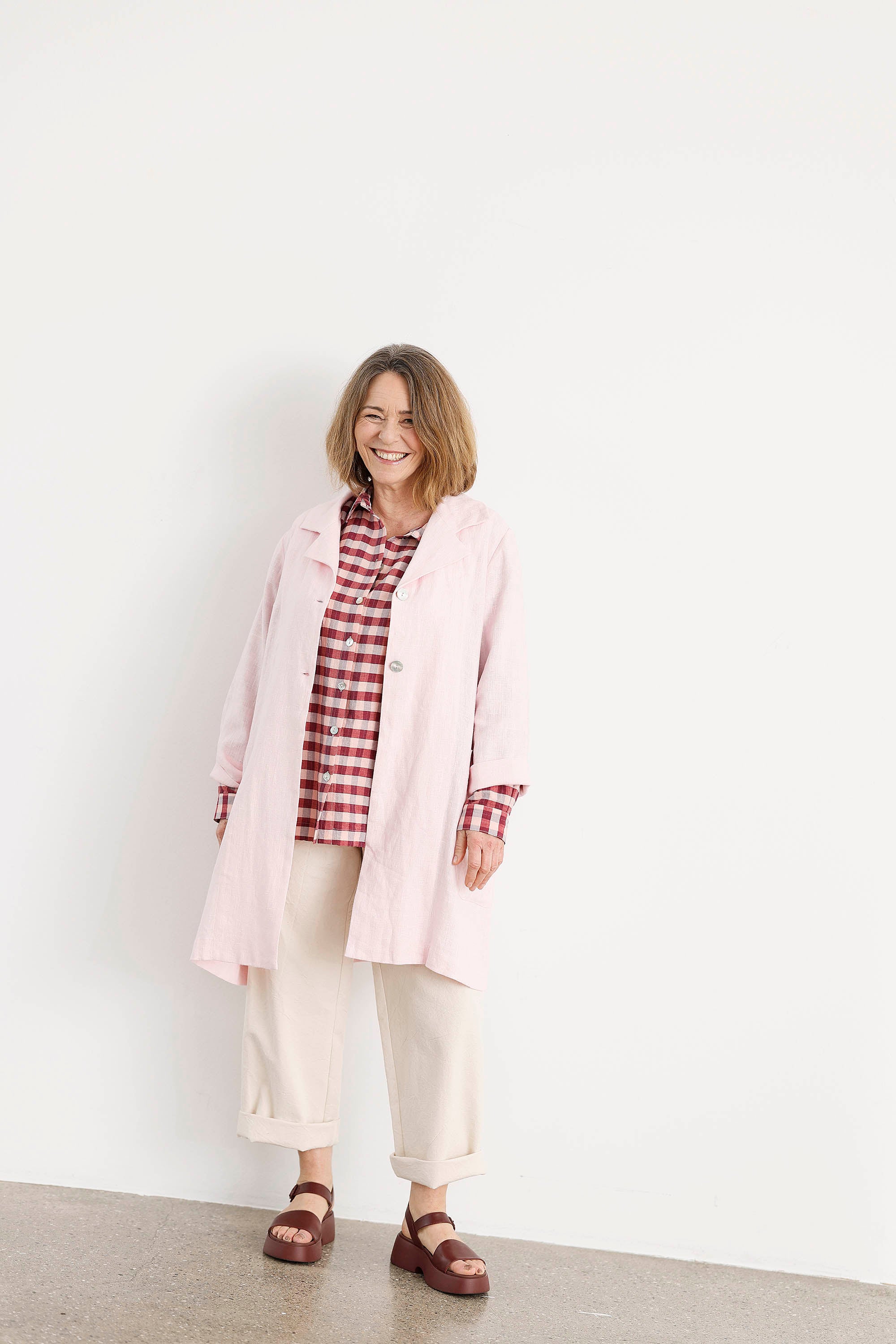 Long pink jacket in heavy linen
