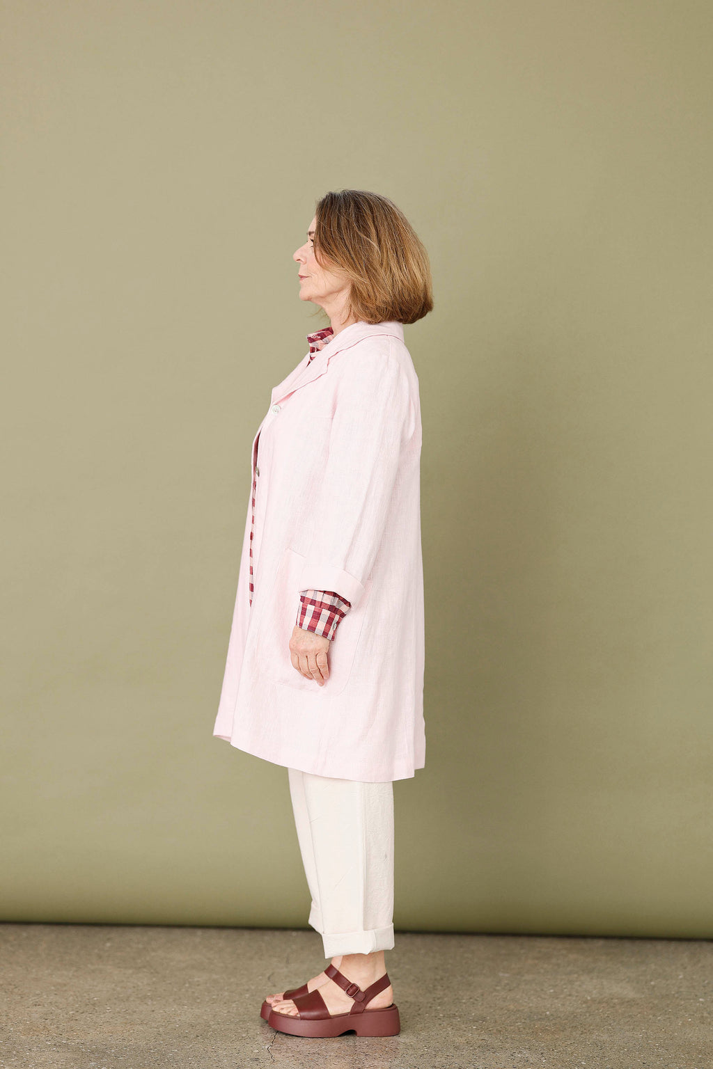 Long pink jacket in heavy linen