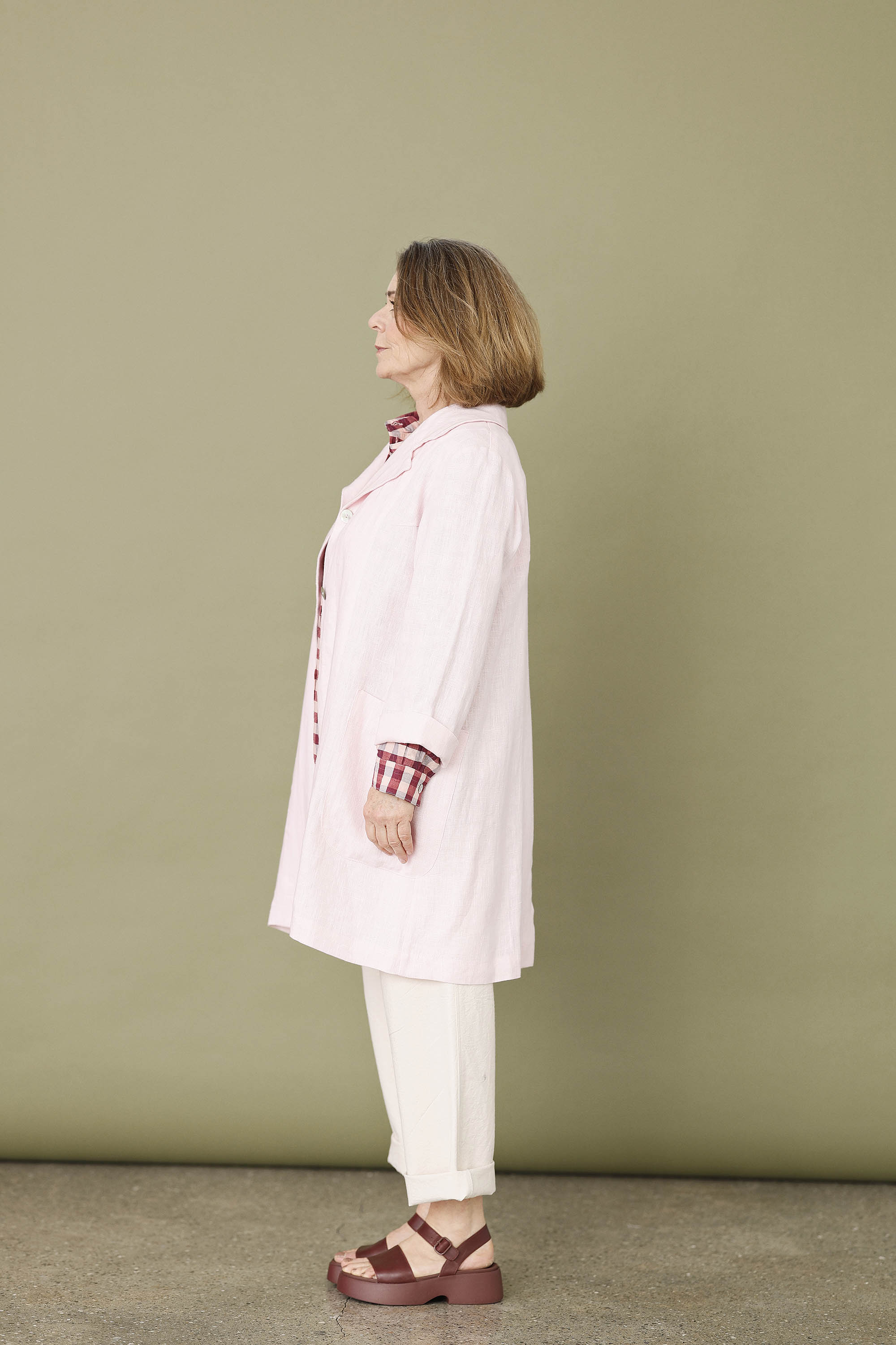 Long pink jacket in heavy linen