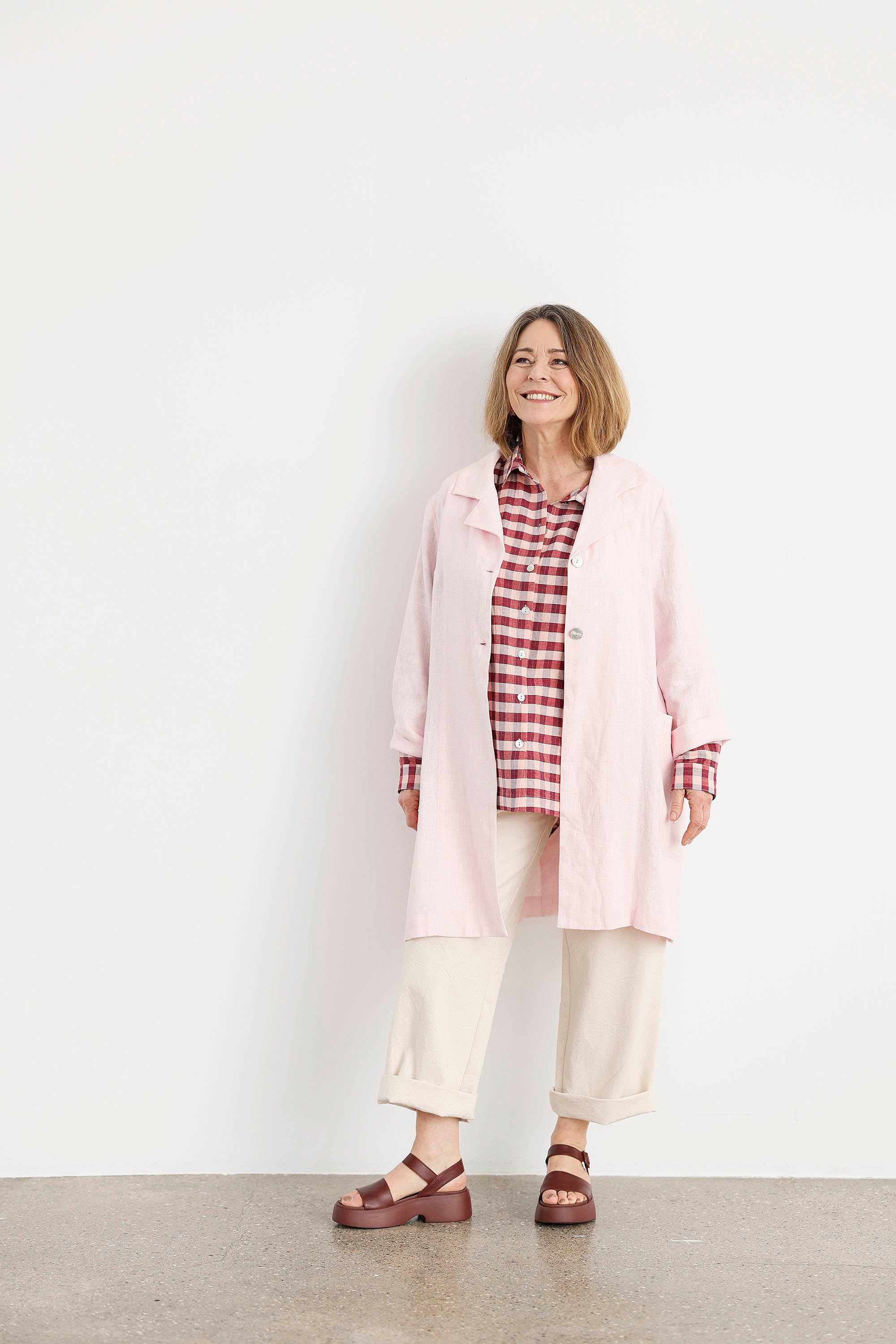 Long pink jacket in heavy linen