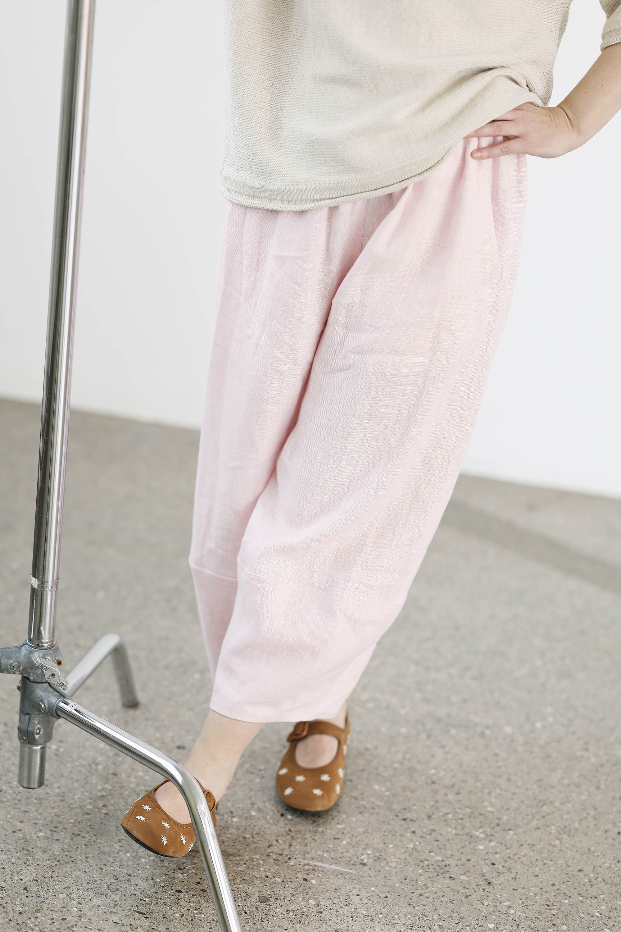 Pink pants with elastic in 100% linen