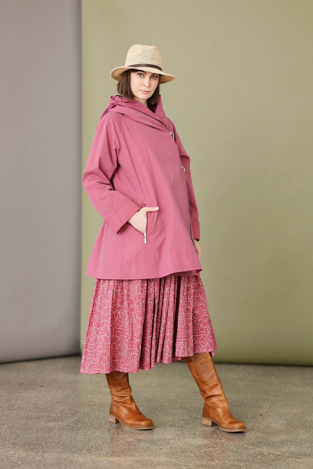 Raspberry jacket with asymmetrical zipper