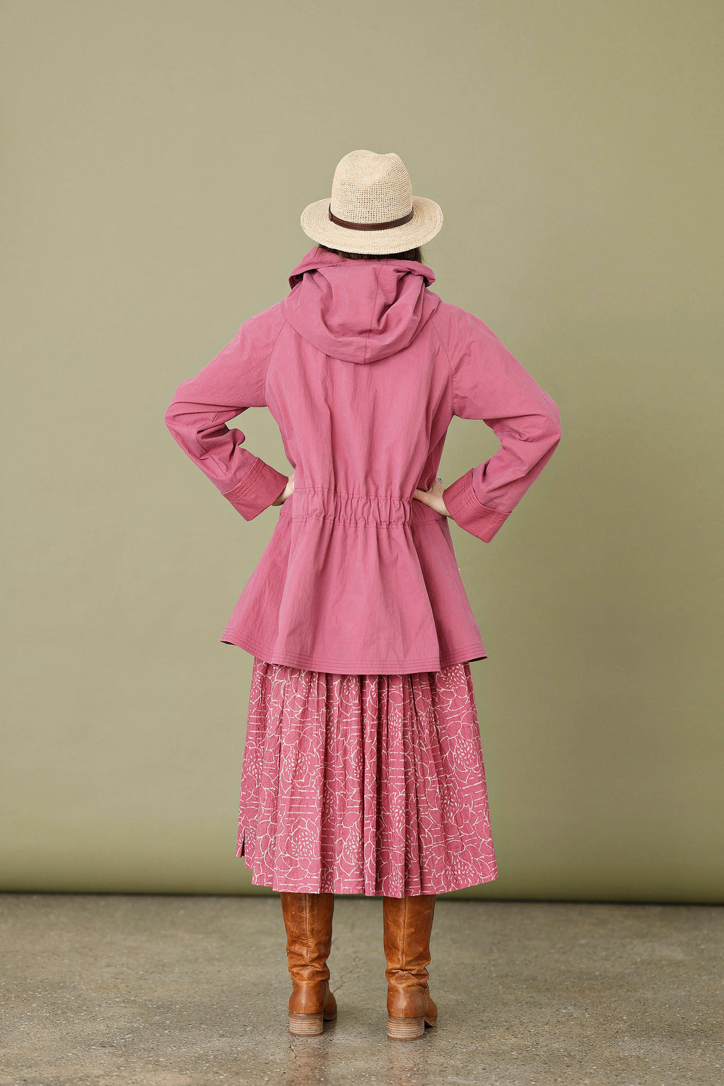 Raspberry jacket with asymmetrical zipper