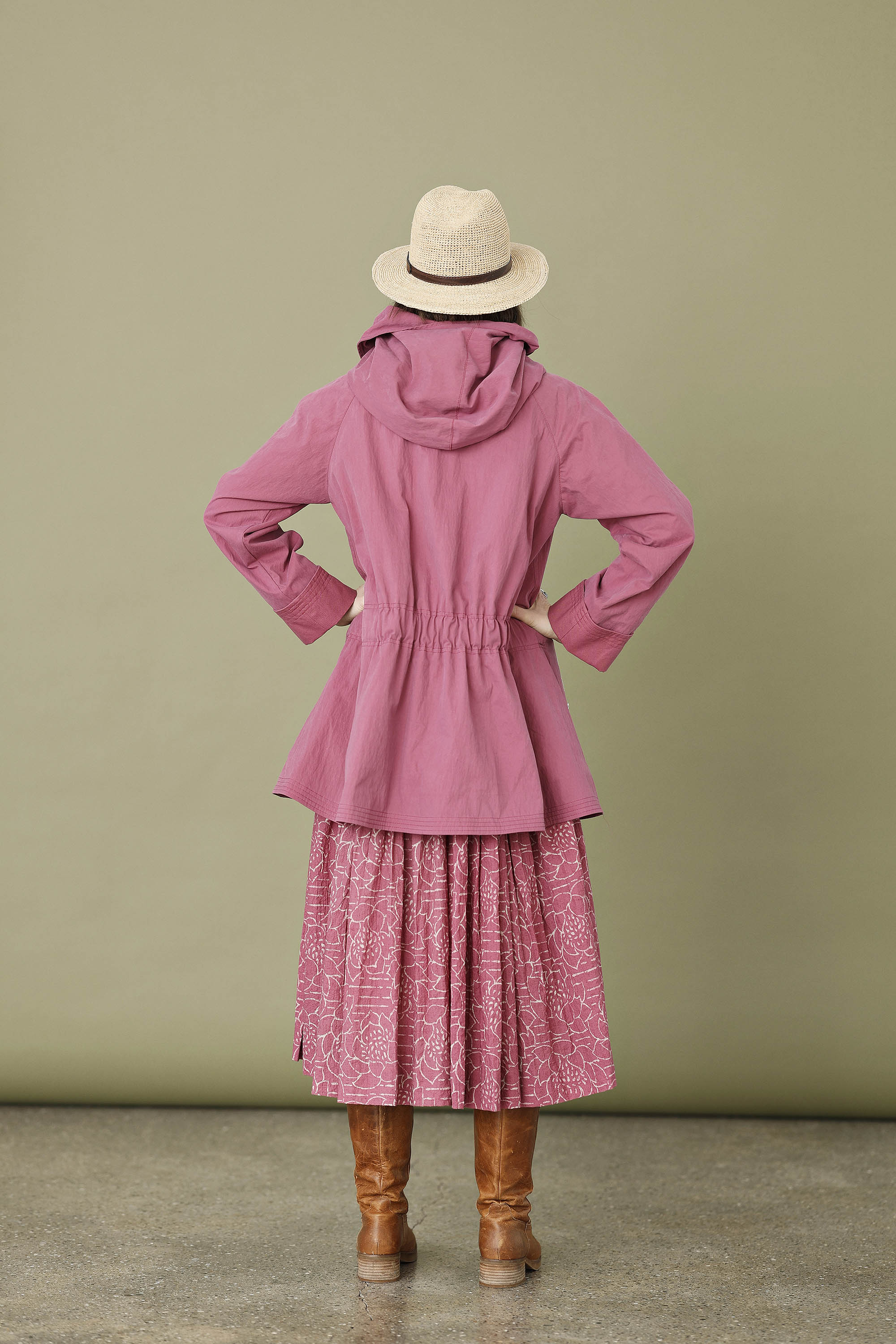 Raspberry jacket with asymmetrical zipper