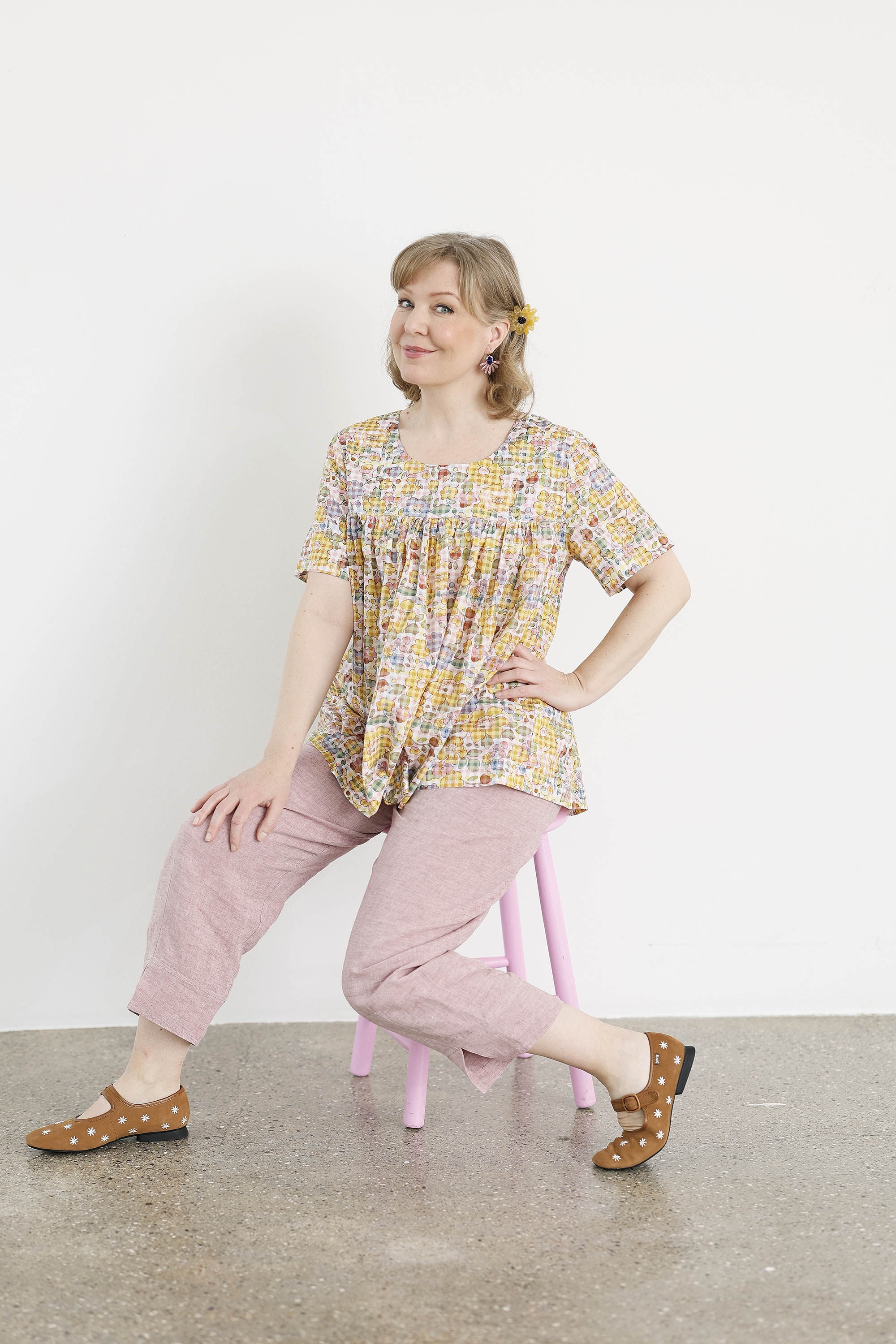 Romantisk sommerbluse i ternet Liberty blomsterprint