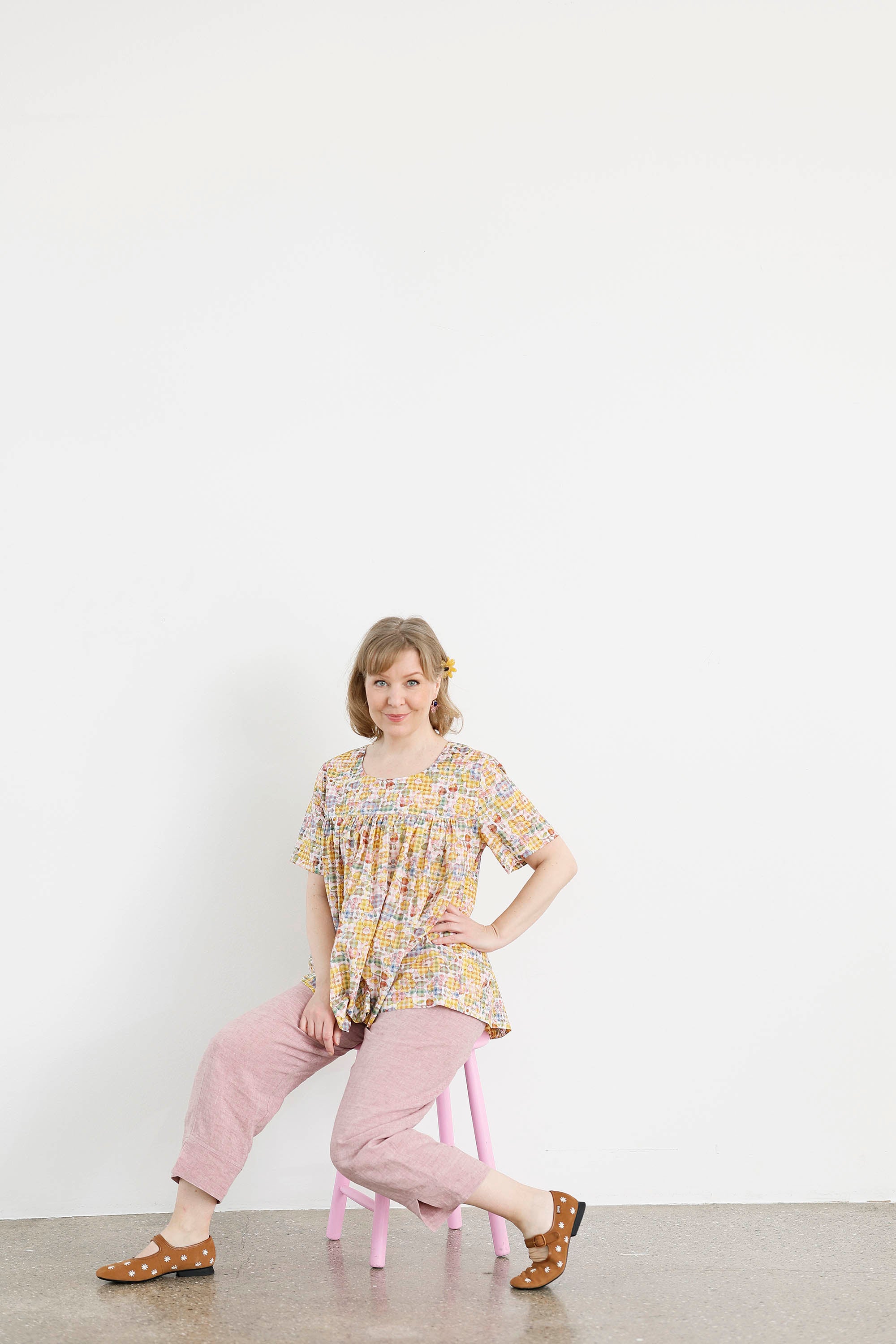 Romantisk sommerbluse i ternet Liberty blomsterprint