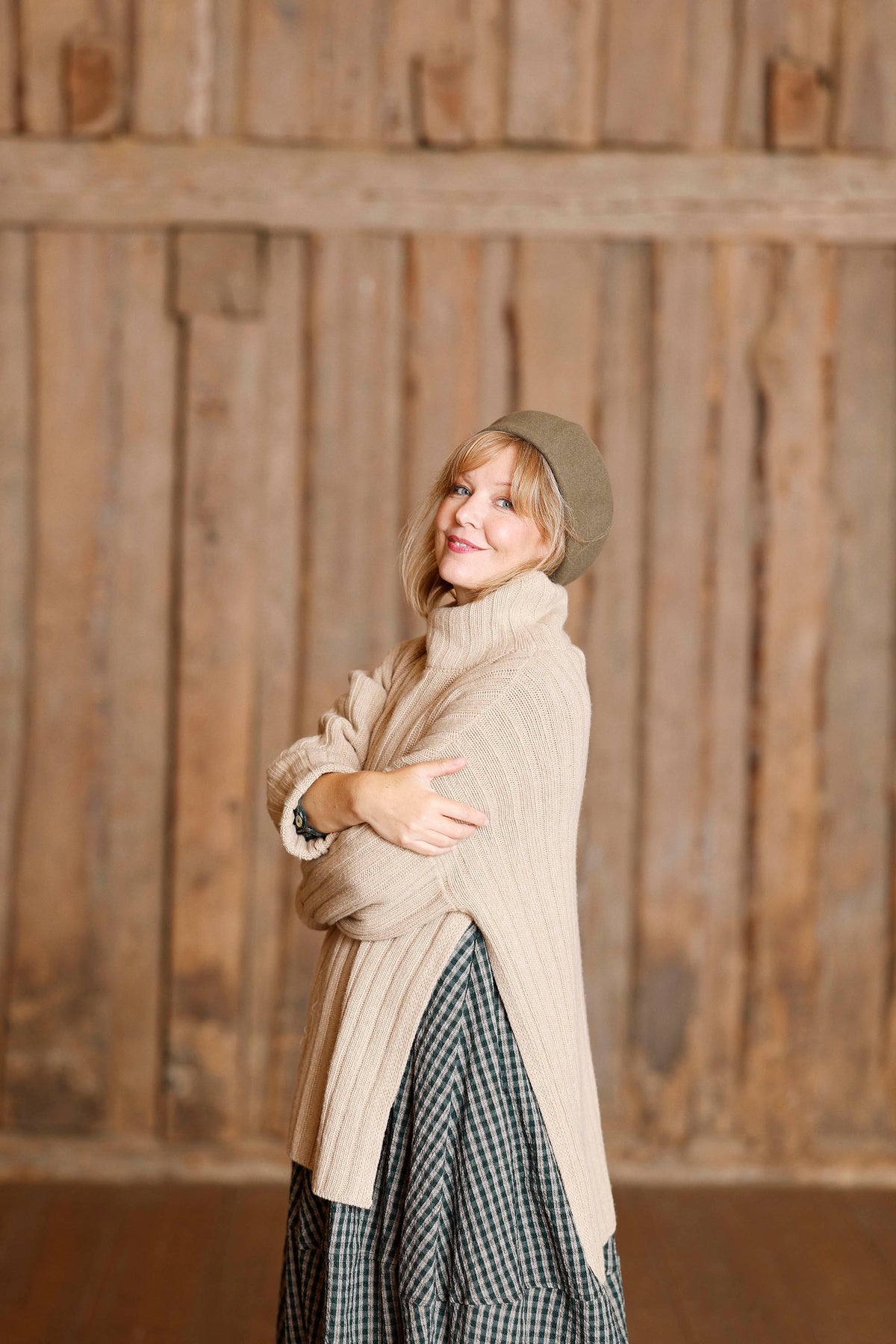 Cream farvet højhalset chunky strik fra Muse Wear