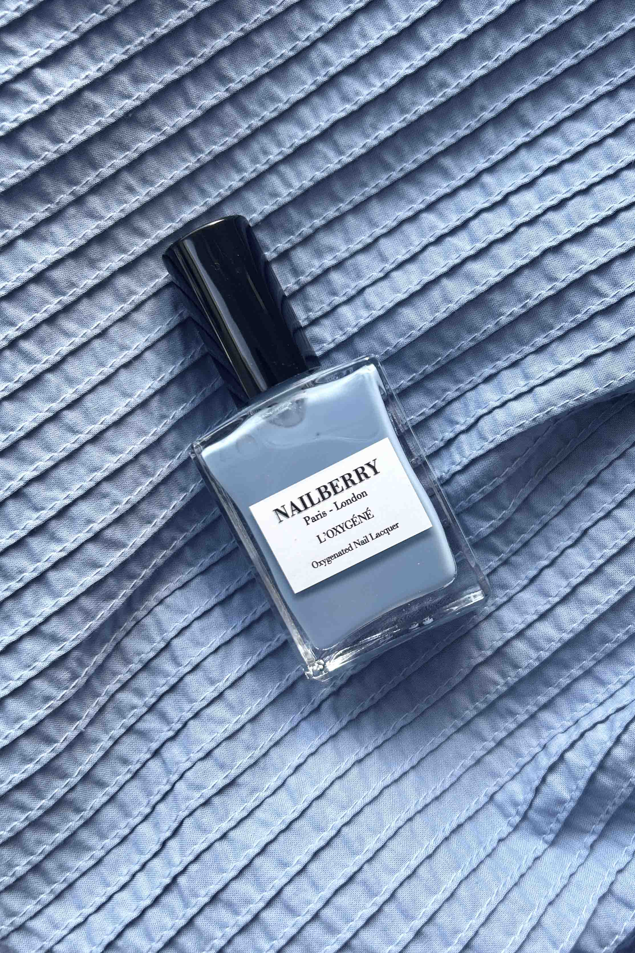 Lyseblå neglelak fra Nailberry