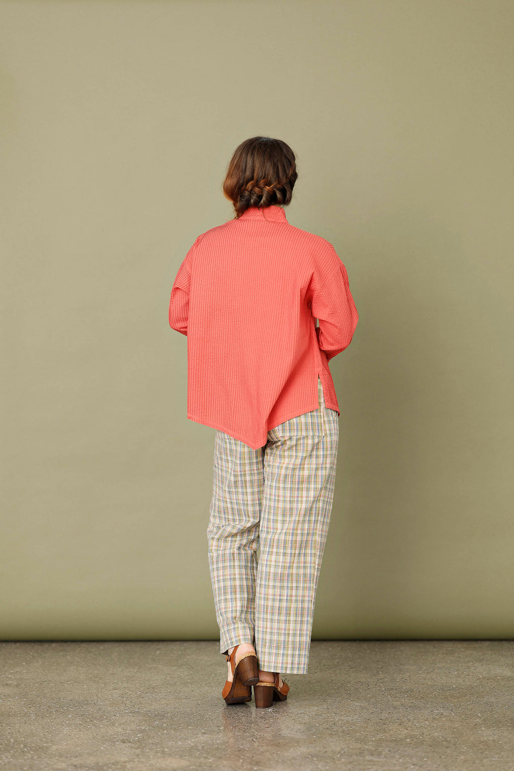 Orange-red YaccoMaricard shirt with asymmetrical closure