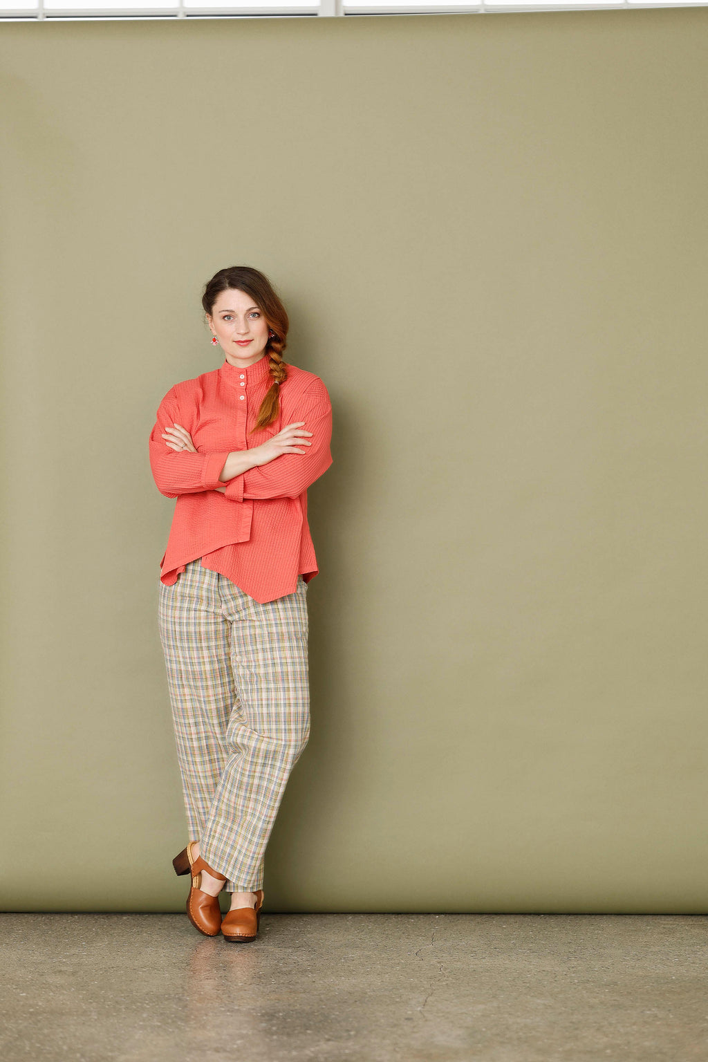 Orange-red YaccoMaricard shirt with asymmetrical closure