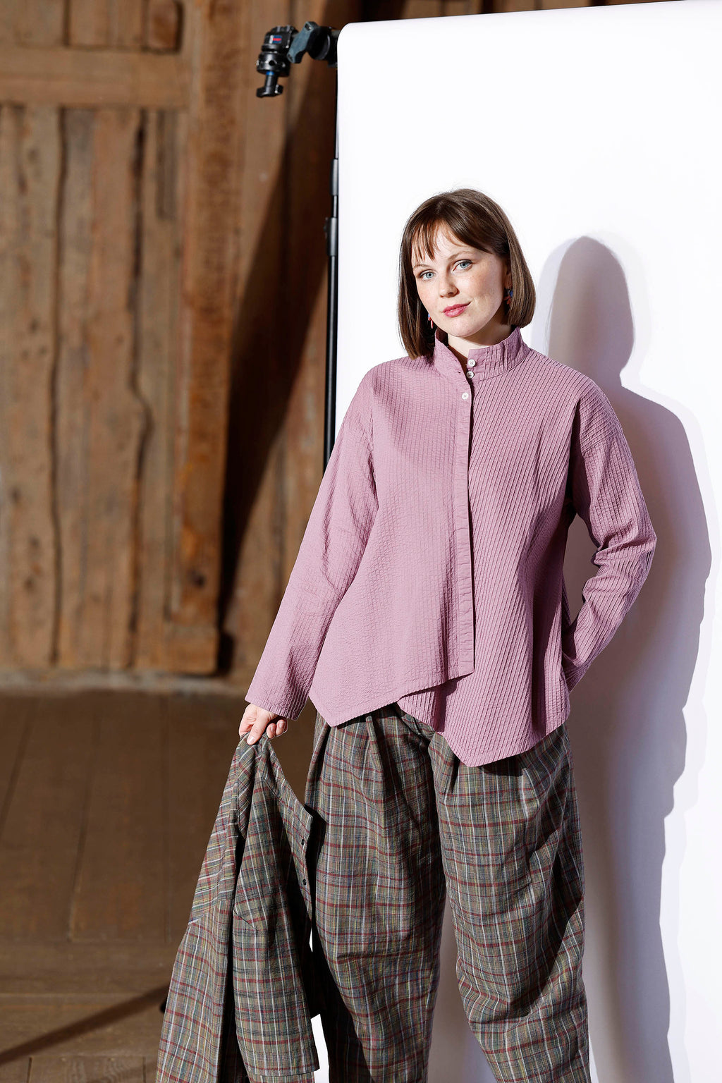 White YaccoMaricard shirt with asymmetric closure
